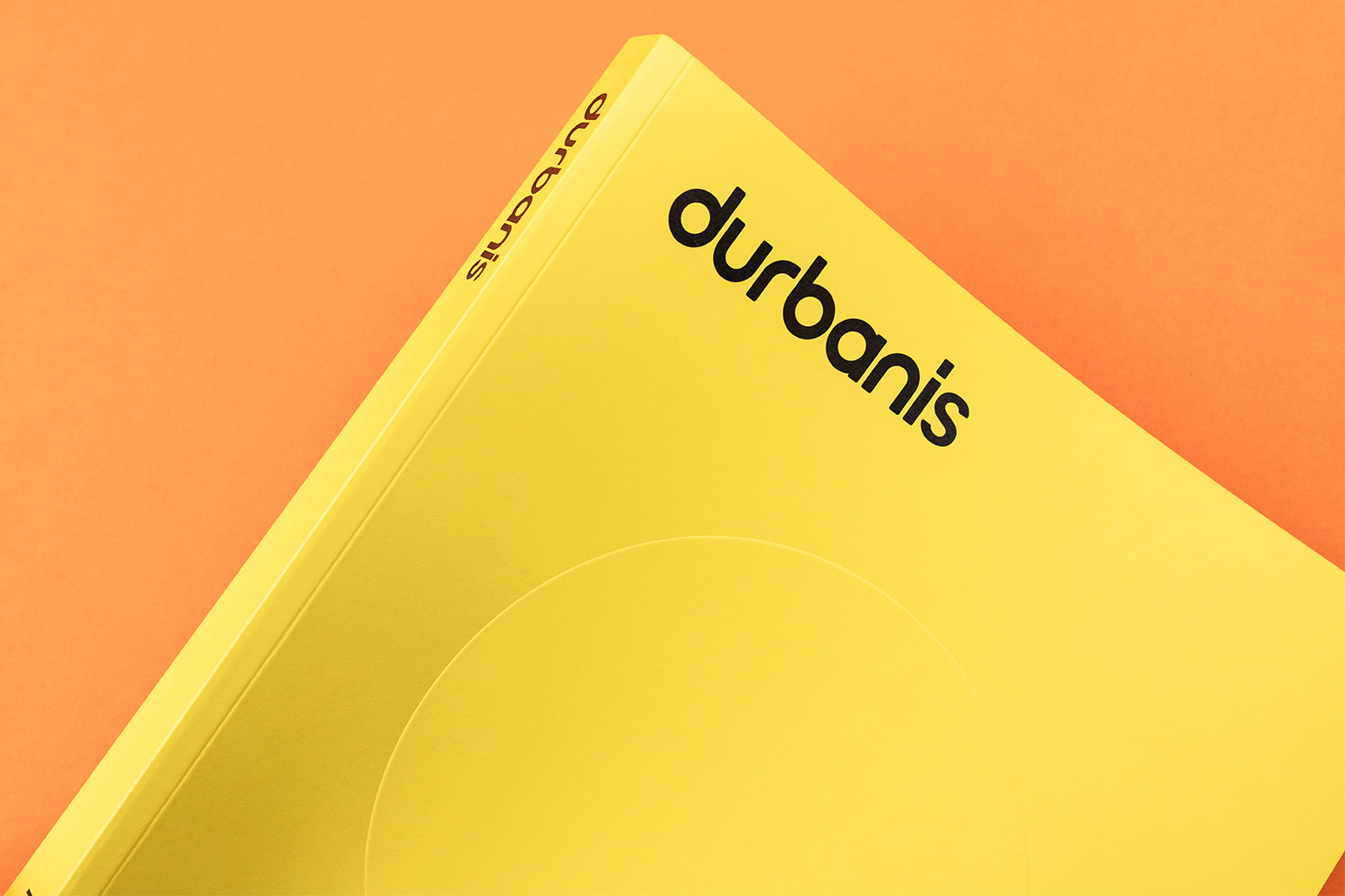 Durbanis catálogo relieve seco