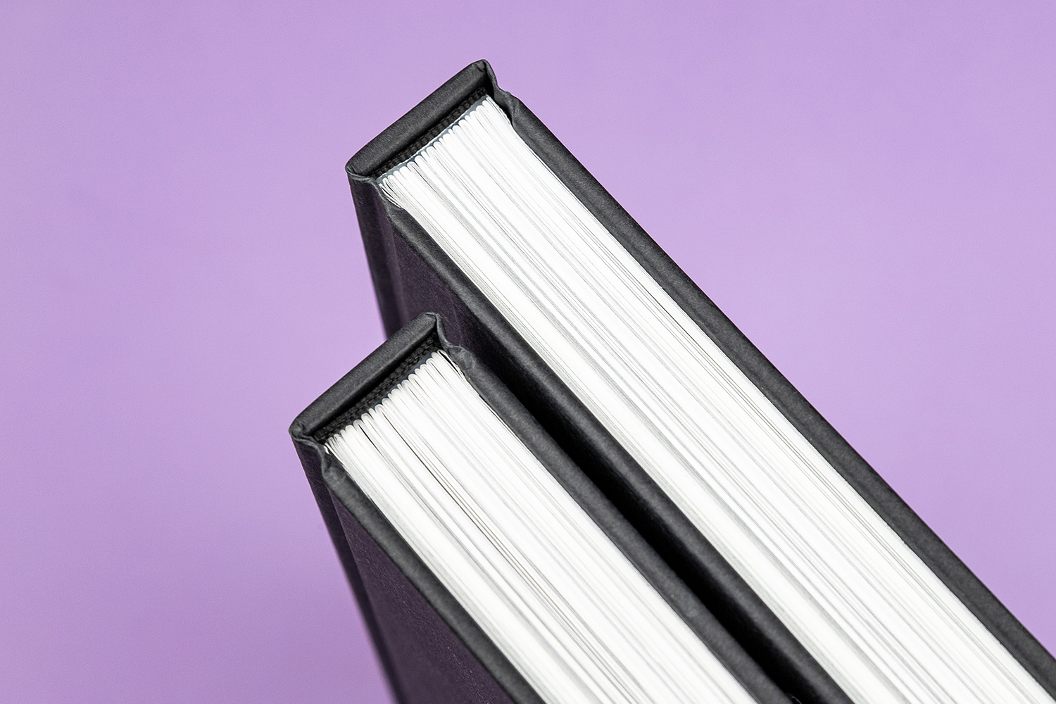 Clair-obscur Pinault Collection book binding