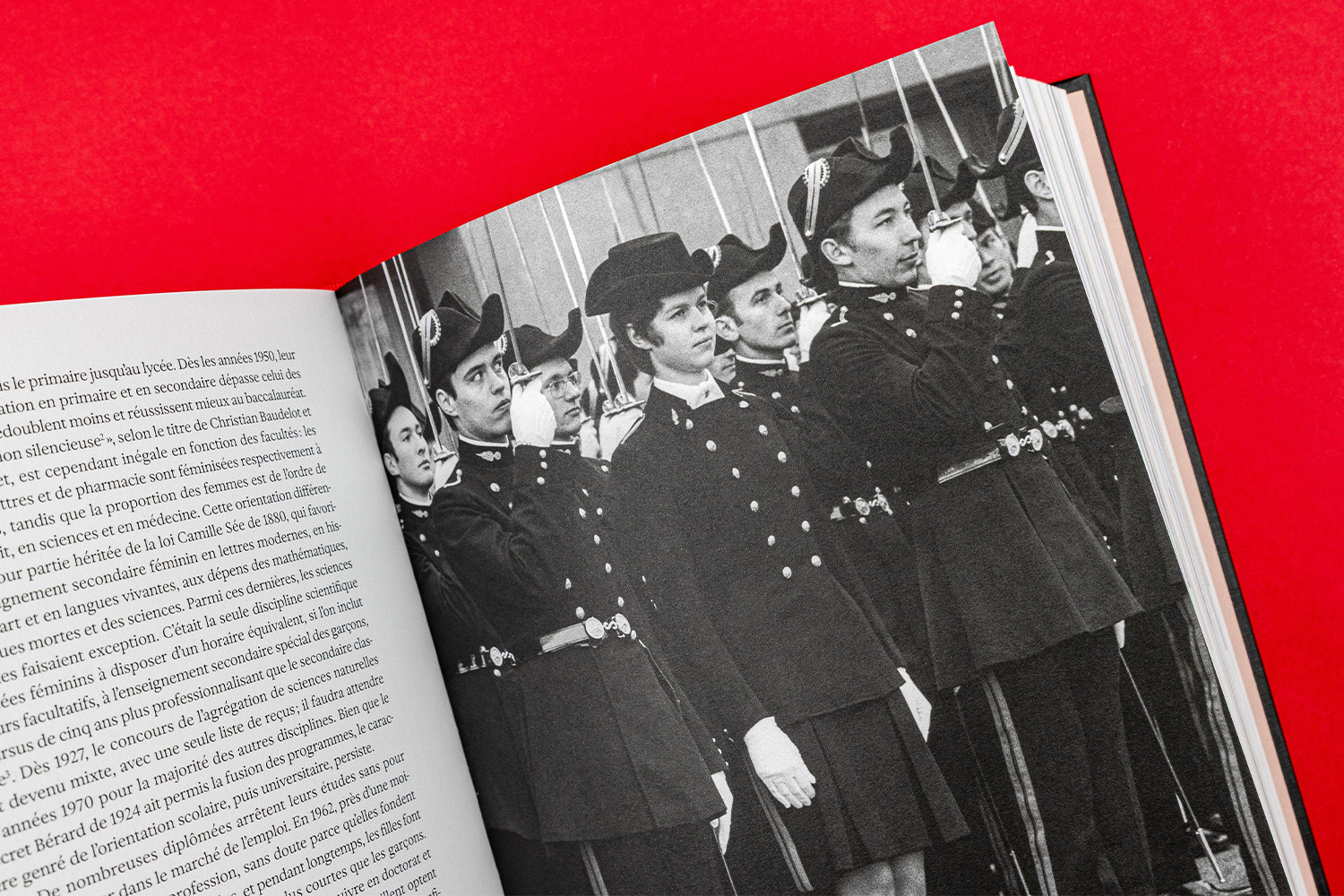 Savanturieres museum national d'histoire naturelle livre edition impression