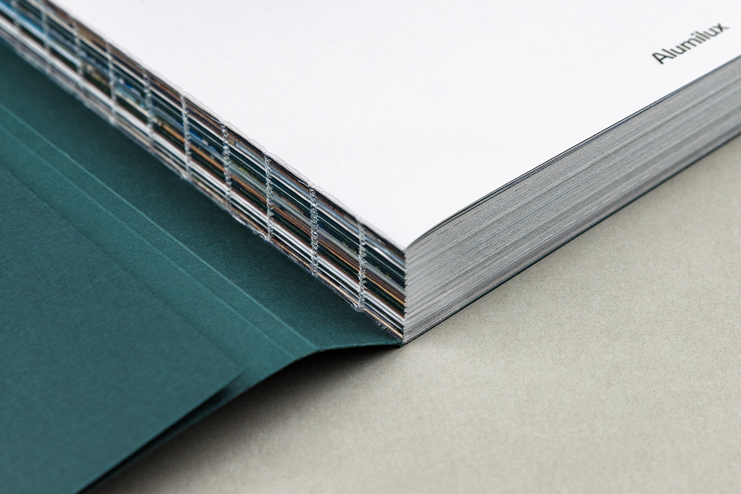 Alumilux catalogo AX Project swiss binding